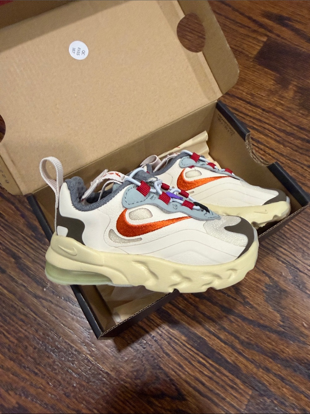 Nike Kids Air Max 270 Cactus Trails Sneaker - Cream, Orange & Red Travis Scott